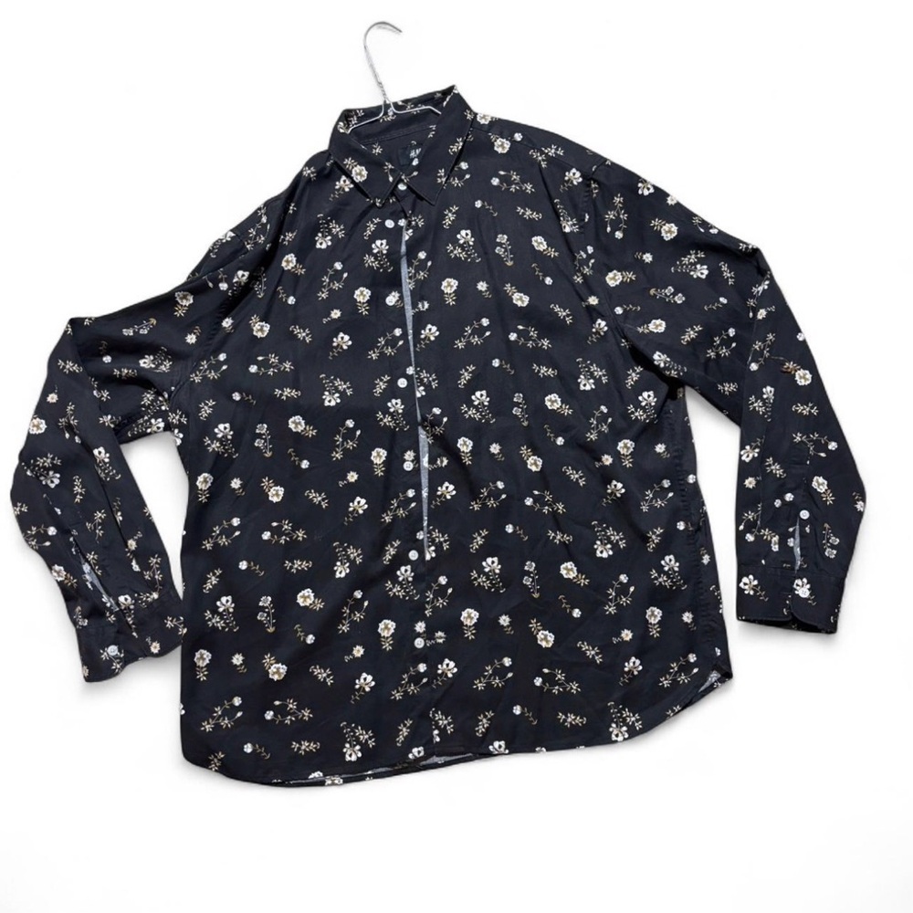 H&M men’s Black floral pattern button down shirt size XL